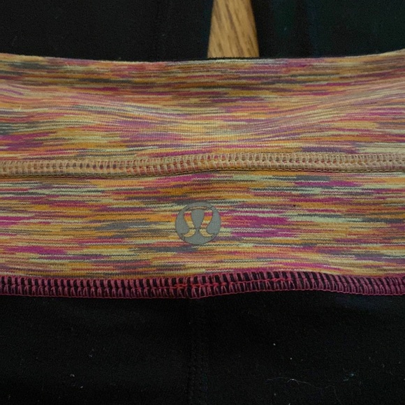 Grove top lululemon pants - Picture 2 of 6